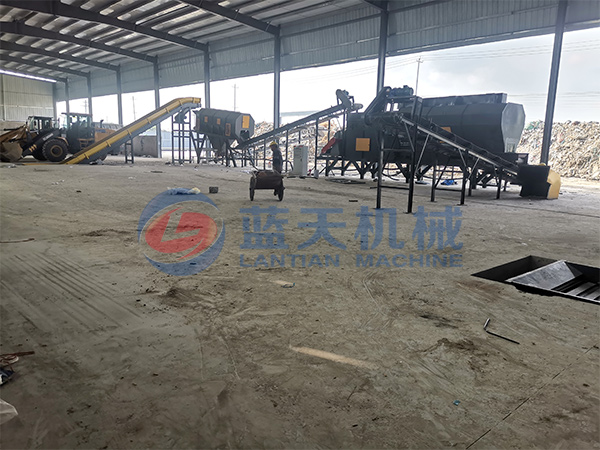 江蘇無錫混合垃圾處理現(xiàn)場